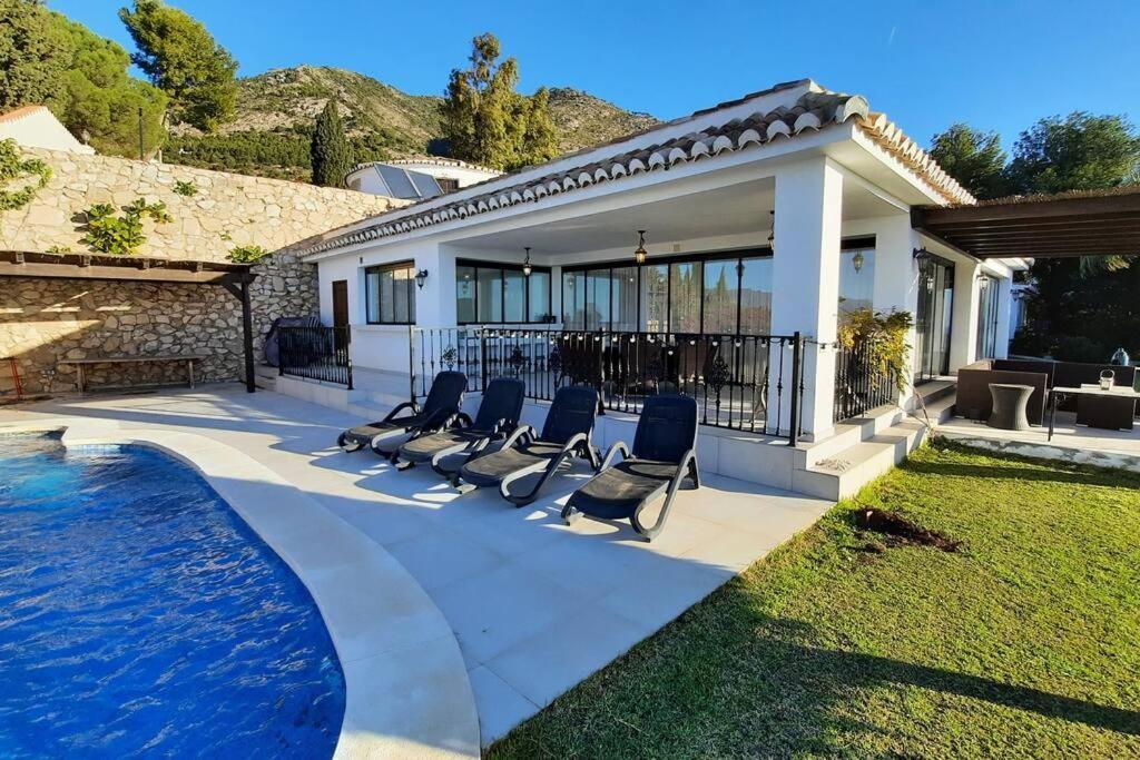 La Escala - 6 Bedroom Villa With Pool Міхас Екстер'єр фото