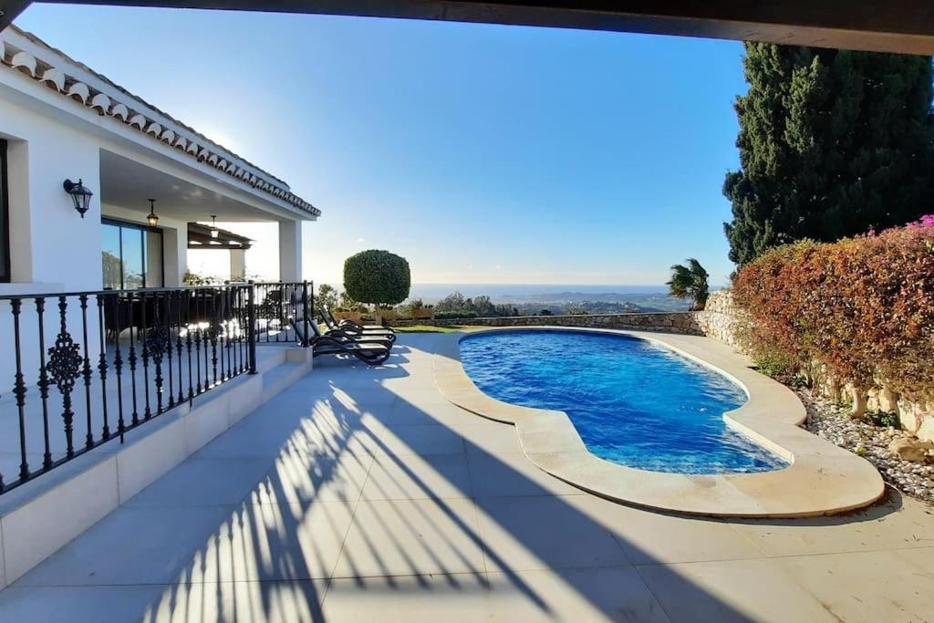 La Escala - 6 Bedroom Villa With Pool Міхас Екстер'єр фото