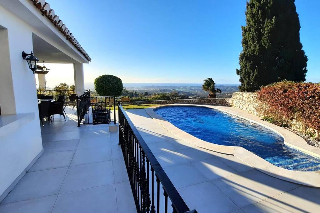 La Escala - 6 Bedroom Villa With Pool Міхас Екстер'єр фото