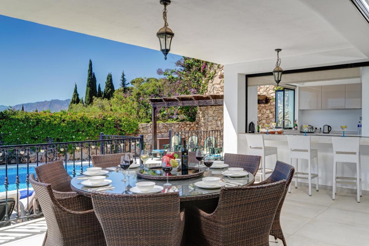 La Escala - 6 Bedroom Villa With Pool Міхас Екстер'єр фото